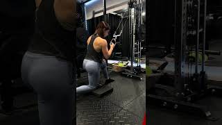 Single Arm Cable Lat Pulldown  Half Kneeling [upl. by Conard237]