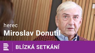 Miroslav Donutil na Dvojce Zažil jsem věci mezi nebem a zemí a říkal si že stojí zato o tom točit [upl. by Seward]