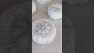 Master Snow Skin Mooncakes in 1 Minute snowskinmooncake mooncakes [upl. by Akkahs]