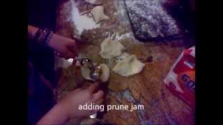 Buchty na pare  Steamed dumplings with prune jam [upl. by Melessa]