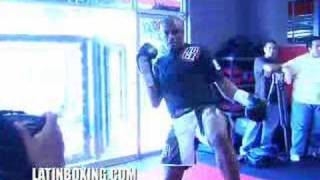 Anderson Silva Media workout [upl. by Schuster]