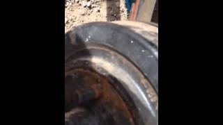 How to straighten your trailer axles with a hydraulic jack [upl. by Roye490]