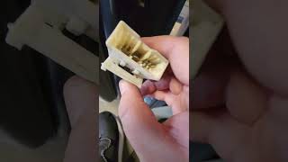 Jeep WJ Grand Cherokee 2004 Door Wiring Connector Fix and DePinning [upl. by Aisylla74]