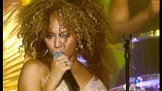 Beyoncé Work It Out live [upl. by Nylazor504]