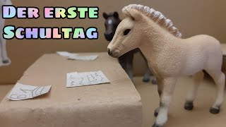 1 Der erste Schultag ❤ Willkommen in der Fohlen Schule  Schleich Serie  DEUTSCH  🐴 [upl. by Rima]