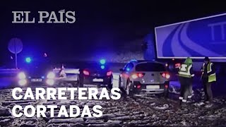 Carreteras y autopistas cortadas por un nuevo temporal  España [upl. by Adolphe]