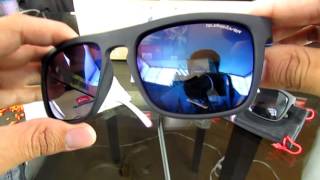 Gafas Quiksilver Video Review [upl. by Sugihara]