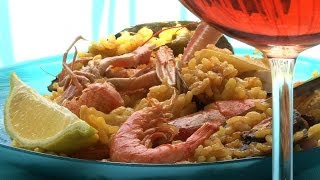 Rezept Spanische Paella selber machen [upl. by Nellek]