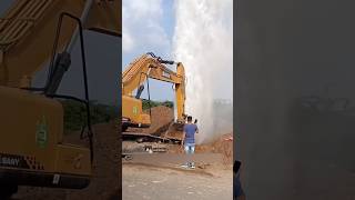 Using highpressure water jets for safer excavation shorts [upl. by Disraeli]