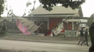 Keadaan Muntilan saat terjadi Erupsi Merapi 2010 [upl. by Liag]