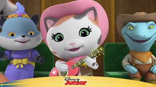 Sheriff Callie sjunger Tuffe tuffe tut tut tåg  Disney Junior Sverige [upl. by Nuriel]