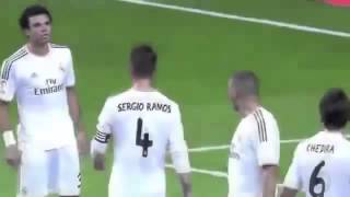 A fight between Benzema and pepe [upl. by Edia252]