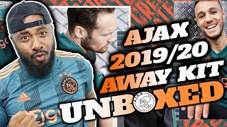 UNBOXING AJAX 201920 AWAY SHIRT  KIT REVIEW [upl. by Barvick]