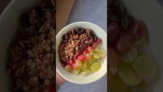 Make granola with us 😋🥜 granola granolarecipe recipe healthyrecipes hyroxnewbies breakfast [upl. by Adnar675]