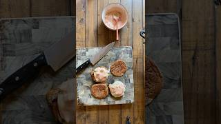 Mom‘s delicious smashed burgers and buns with super simple sauce [upl. by Eiblehs]