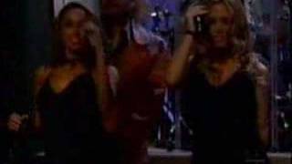 Don Omar  Pobre Diabla Live [upl. by Zilla154]