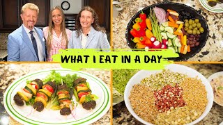 What BRIAN CLEMENT Eats In a Day 50 YEARS RAW VEGAN amp NO FRUIT [upl. by Hamilton]