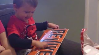 FIRST EVER SKATEBOARD FOR CHRISTMAS FROM SANTA [upl. by Ellehsem670]