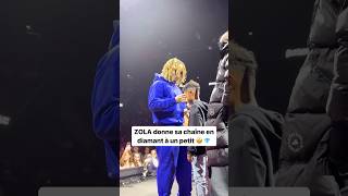 Zola donne sa chaîne en diamant à un petit 🤩💎 rap rapfr rapfrancaia humour drole mdr zola [upl. by Lewiss178]