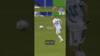 Gelandang terbaik di dunia menurut Zidane👀zidane scholes paulscholes zinedinezidane shorts [upl. by Docilla]