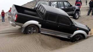 Nissan Frontier  Off Road  Parte 2 [upl. by Tekcirk419]