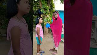 Aise kon karta hai 😂 funny short viralvideo subscribe [upl. by Acisse554]