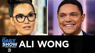 Jason Sudeikis and Ali Wong Play 5 Second Rule [upl. by Mitchell813]