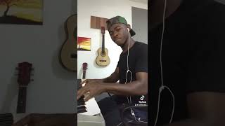 Awerekyekyere by Akwaboah THIS SOLO IS MAD [upl. by Arimas22]