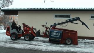 Weidemann Hoftrac mit fahrbaren Silokamm [upl. by Ardeed]