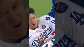 Ohtani on pain worldseries worldseries2024 losangeles mlb [upl. by Ettelrahc]