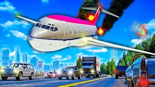 Boeing 727 CRASH LANDING on BUSY Interstate in GTA 5 [upl. by Olympe835]