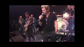 Johnny Vegas sosie de Johnny Hallyday  Concert en Belgique [upl. by Whitver]