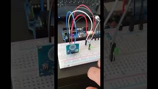 Simple Capacitive Touch Sensor Circuit arduino electronic science diy [upl. by Annawat]