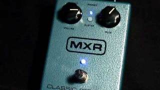 MXR M173 Classic 108 Fuzz Pedal [upl. by Ehctav]