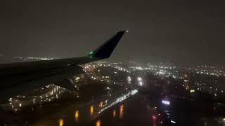 HD  SCARY STORMY NIGHT LANDING IN NEWARK EWR  United E175 [upl. by Ithsav]