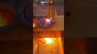 Thickened metal flame cutting process Good tools and machinery make work easy [upl. by Enilraep]