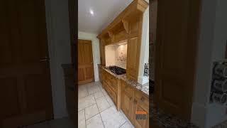 LARGE BESPOKE WOODEN DOVETAIL JOINT KITCHEN WITH ISLAND AND UTILITY ROOM – 3832554 [upl. by Alyal]