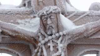 Litauen quotBerg der Kreuze Hill of Crosses  Kryziu Kalnasquot 122010 [upl. by Ellenehc]