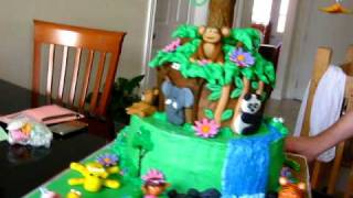 Dora the Explorer Cake in action [upl. by Shu]