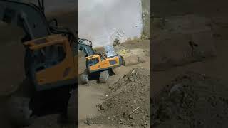 Excavator fun fun RC [upl. by Nyer]