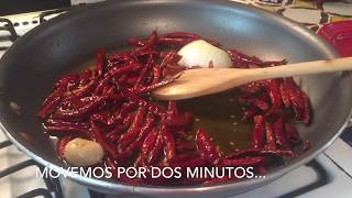 Deliciosa Salsa Roja de Aceite y Chile de Árbol 🌶️🍳  Receta Sencilla [upl. by Llyrat]