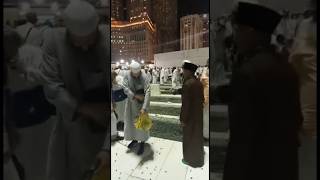 Today cockroach attack in makkh haram 19ramdan2023  صراصر فی حرم shorts youtube [upl. by Monica]