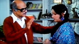 AK Hangal share secrets with his daughter  Badaltey Rishtey  Bollywood Scene 925 [upl. by Alyce]