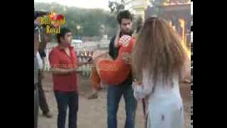 On location of TV Serial Madhubala RK saves Madhu from fire gets cured 3 [upl. by Siloa]