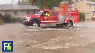 Inundaciones deslaves y apagones imágenes de los daños por ‘ciclón bomba’ en California [upl. by Drugi145]