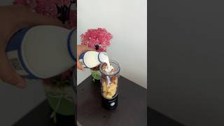 Apple milk smoothie  quick and healthy breakfast recipe  breakfast for diet plan [upl. by Cherilynn]