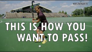 How to give the perfect fake pass Hertzberger TV Field Hockey Tutorial [upl. by Herson]