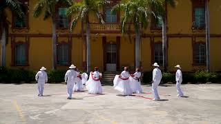 BAILE FOLKLÓRICO LA BAMBA MUSICA LA BAMBA SON JAROCHO TLEA HUICANI Y LINO CHAVEZ [upl. by Ennovehs]