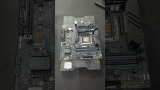 💢 Intel i7 12700 processor installing asus B760 motherboard  shorts youtubeshorts gaming [upl. by Airan]