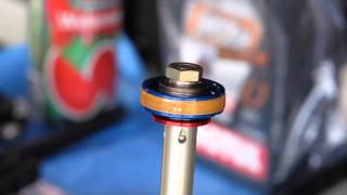 Rock Shox Monarch R Tuning part 1 [upl. by Chrystal]